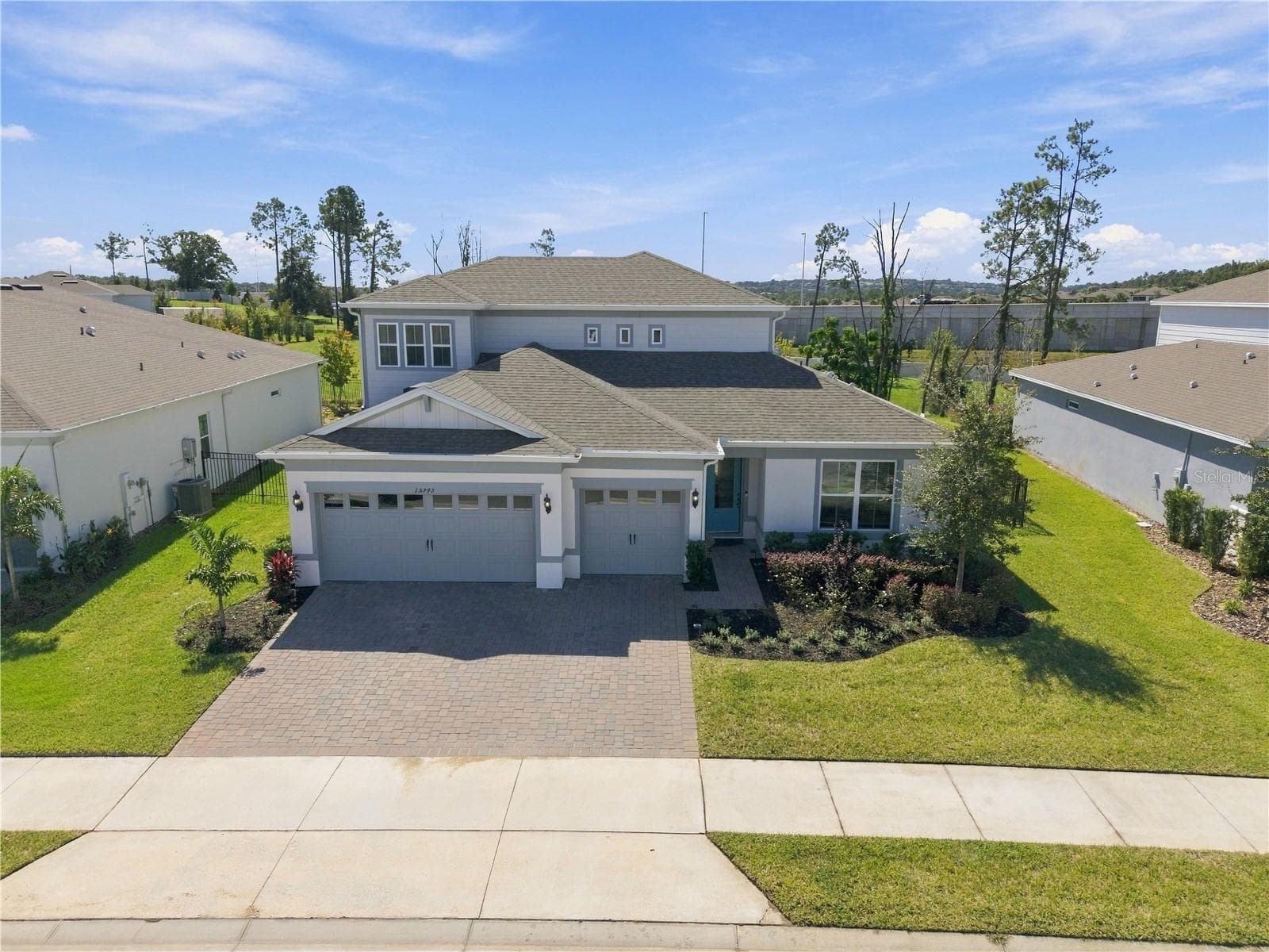 Single Family Residence at 15345 WILLOW RIDGE DR, MONTVERDE, photo 3 of 90