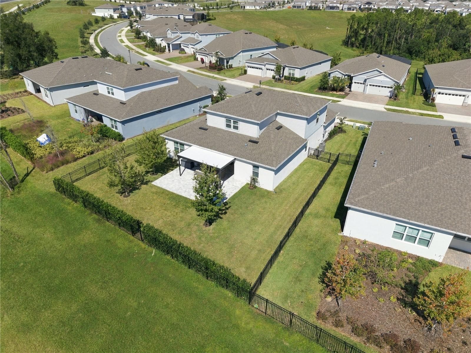 Single Family Residence at 15345 WILLOW RIDGE DR, MONTVERDE, photo 4 of 90