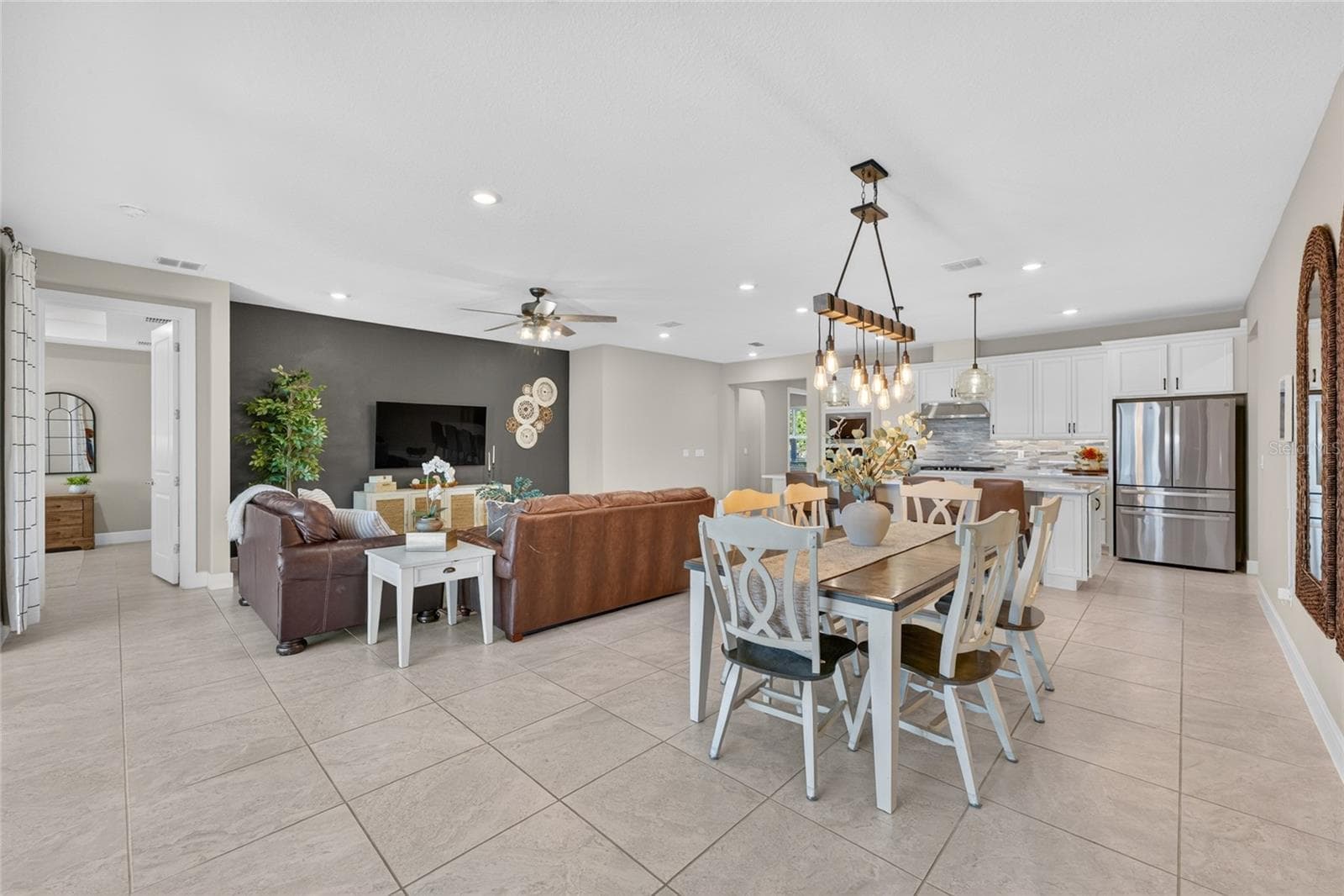 Single Family Residence at 15345 WILLOW RIDGE DR, MONTVERDE, photo 21 of 90