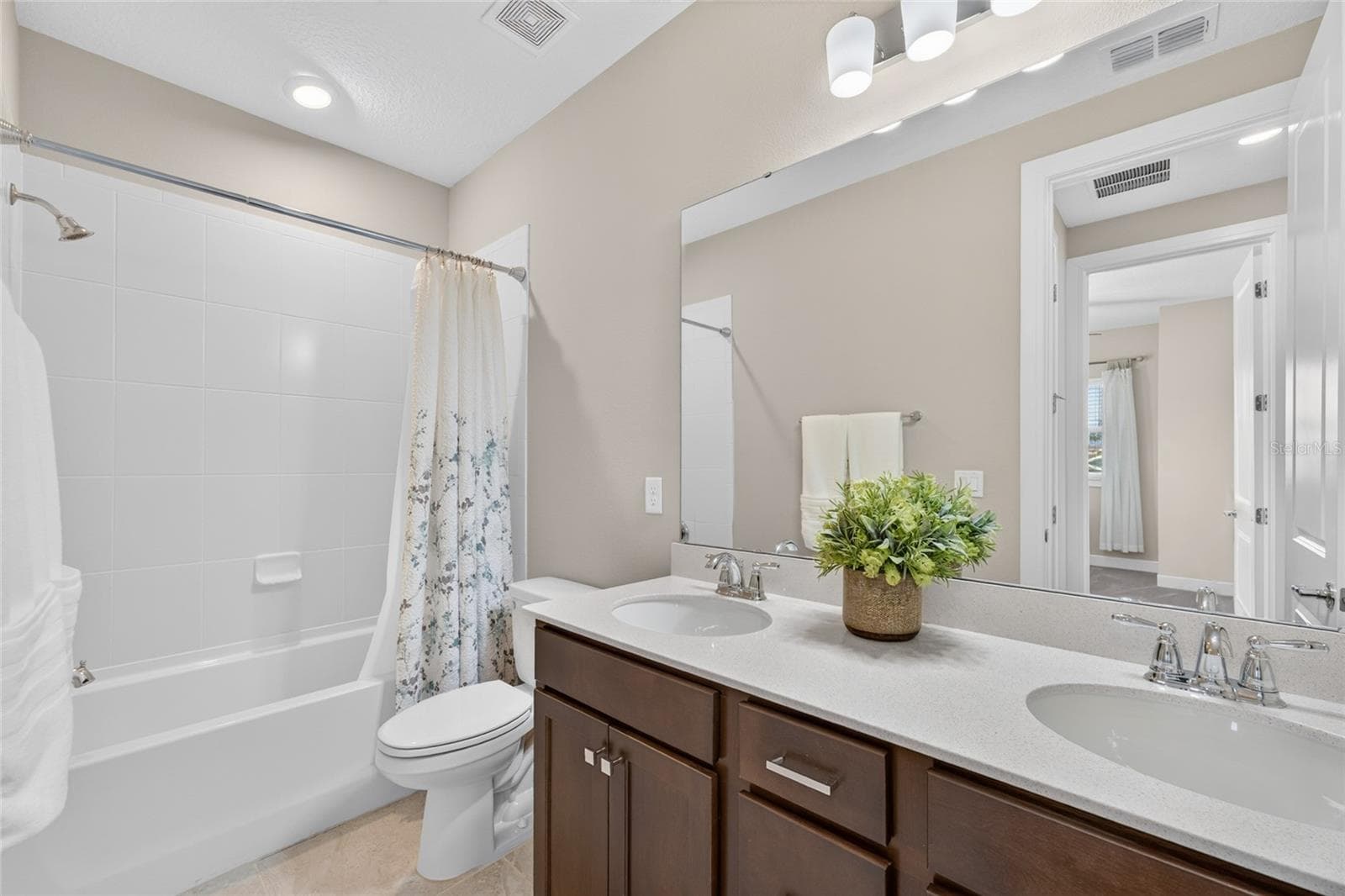 Single Family Residence at 15345 WILLOW RIDGE DR, MONTVERDE, photo 67 of 90