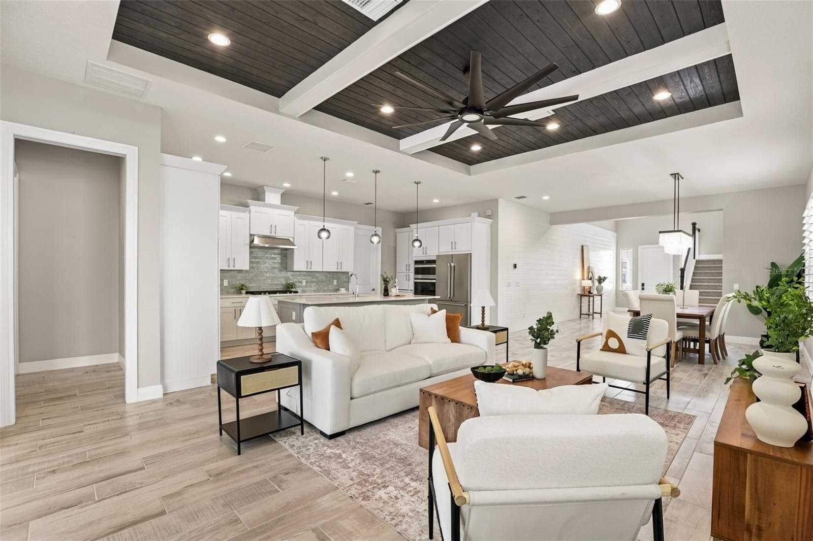 Single Family Residence at 15594 SHOREBIRD LN, WINTER GARDEN, photo 10 of 116