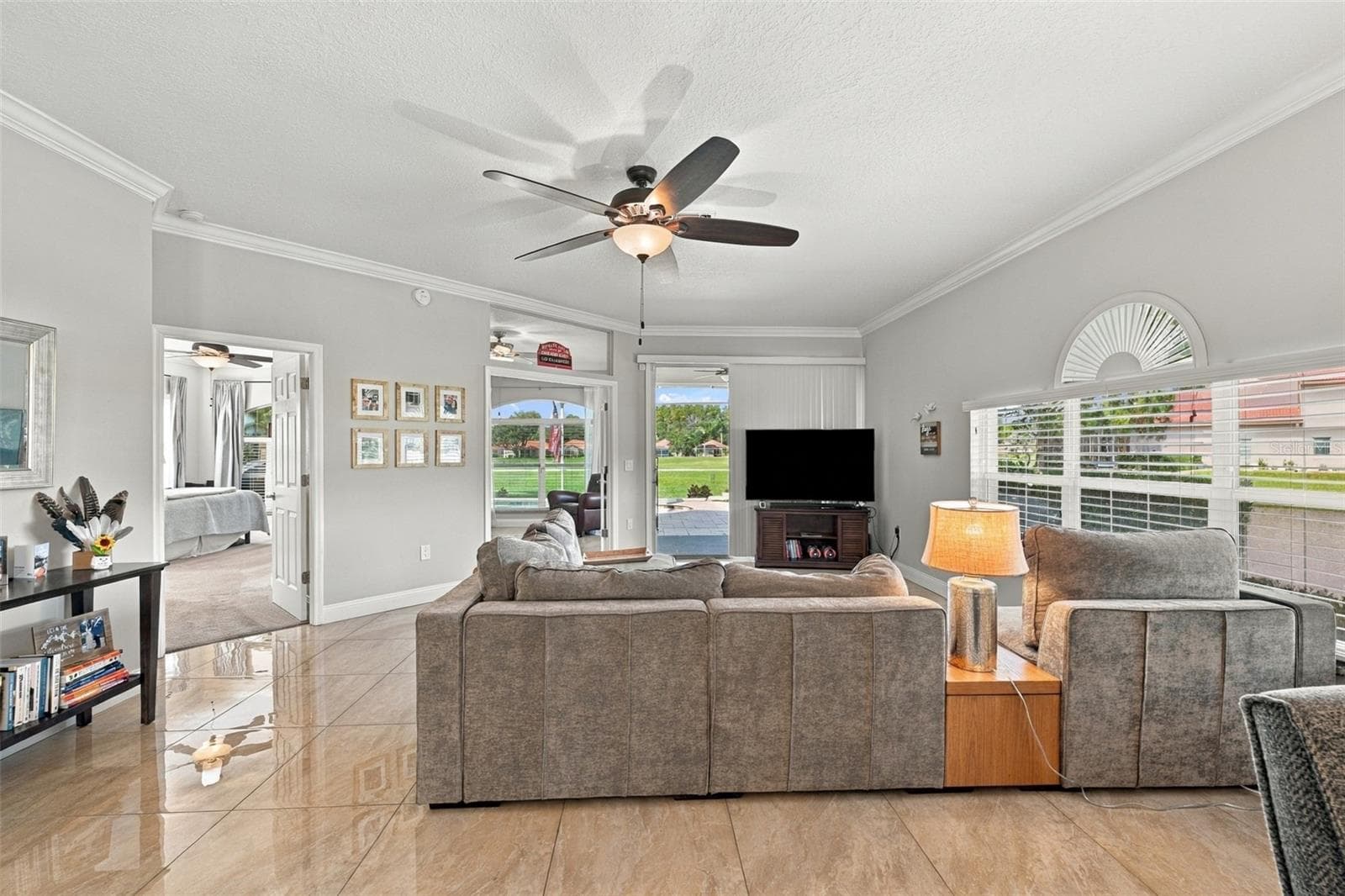 Single Family Residence at 1194 DARTFORD DR, TARPON SPRINGS, photo 6 of 46