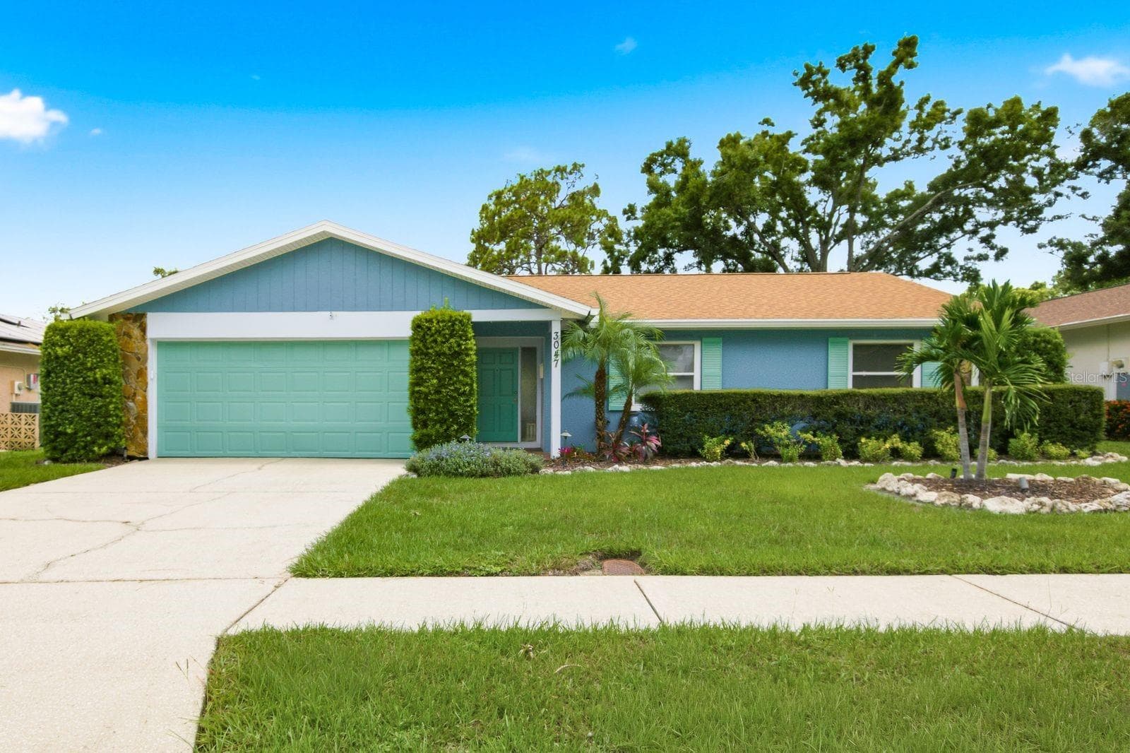Single Family Residence at 3047 CASCADE DR, CLEARWATER, photo 4 of 57
