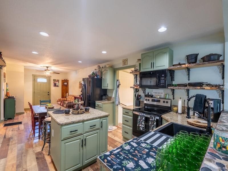 Single Family Residence at 24855 NE 135TH ST, SALT SPRINGS, photo 18 of 55