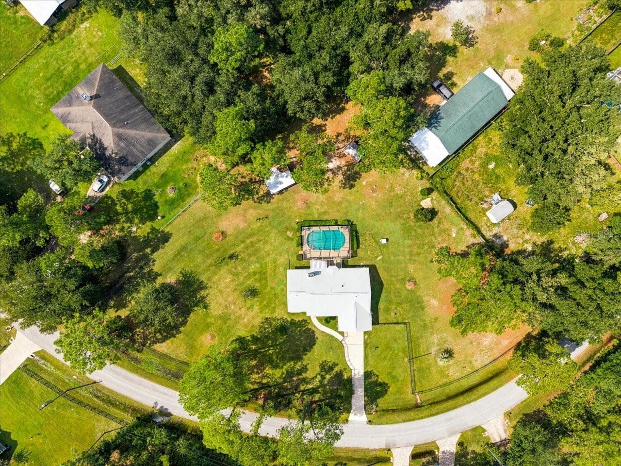 Single Family Residence at 26953 CORAL VINE LN, WESLEY CHAPEL, photo 17 of 70