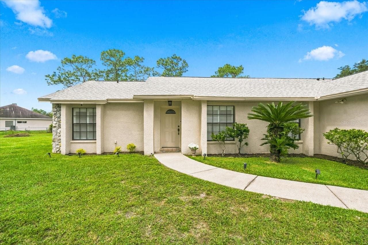 Single Family Residence at 26953 CORAL VINE LN, WESLEY CHAPEL, photo 23 of 70