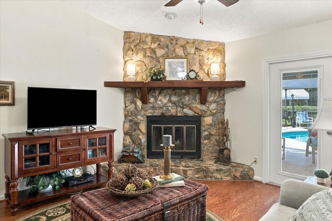 Single Family Residence at 26953 CORAL VINE LN, WESLEY CHAPEL, photo 45 of 70