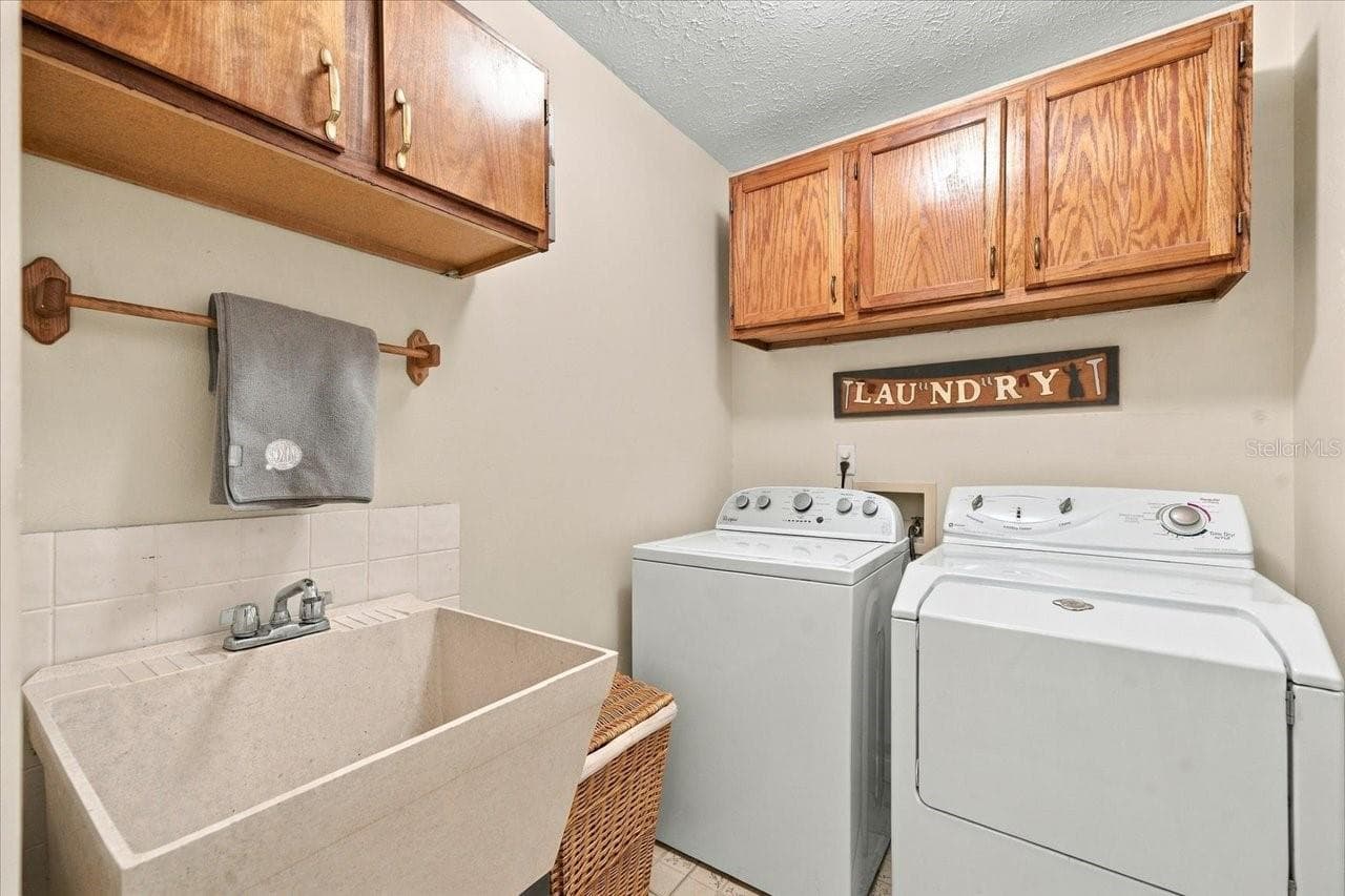 Single Family Residence at 26953 CORAL VINE LN, WESLEY CHAPEL, photo 57 of 70