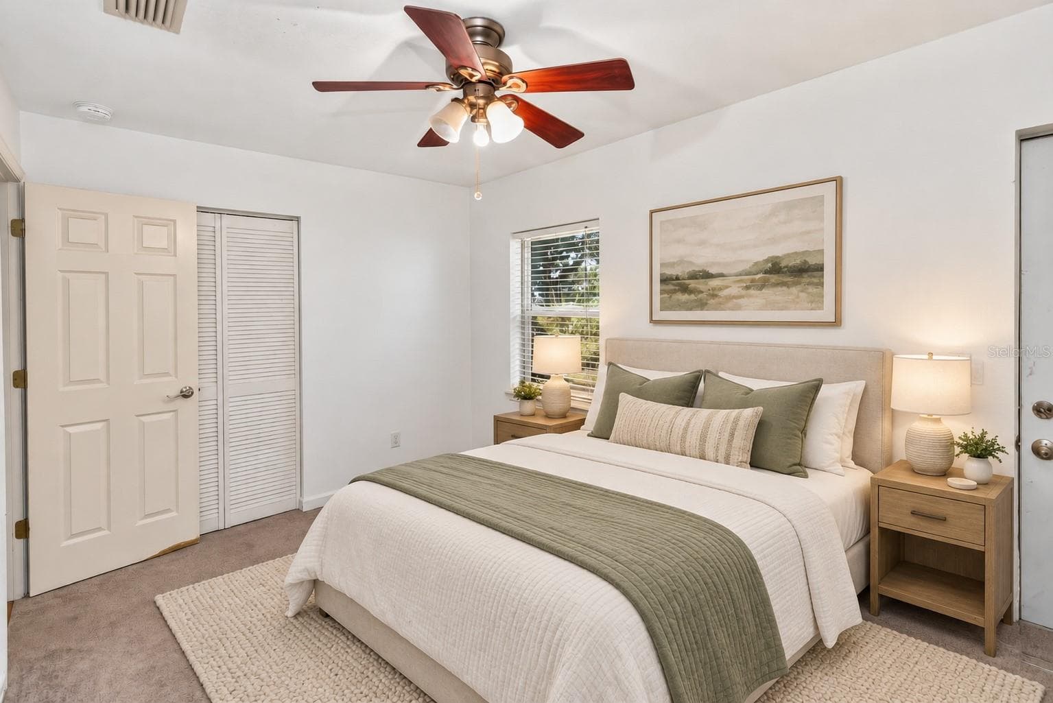 Single Family Residence at 5620 SANDALWOOD DR, ORLANDO, photo 8 of 22