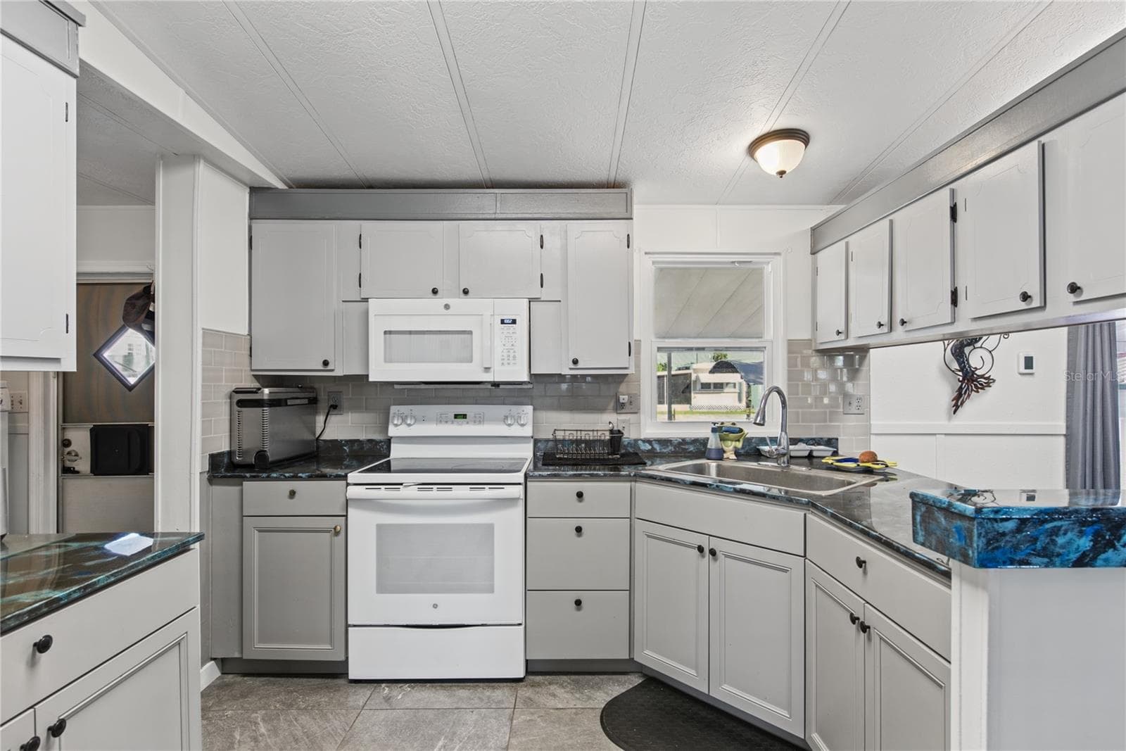 Modular Home at 6805 HERON LN, HUDSON, photo 41 of 54