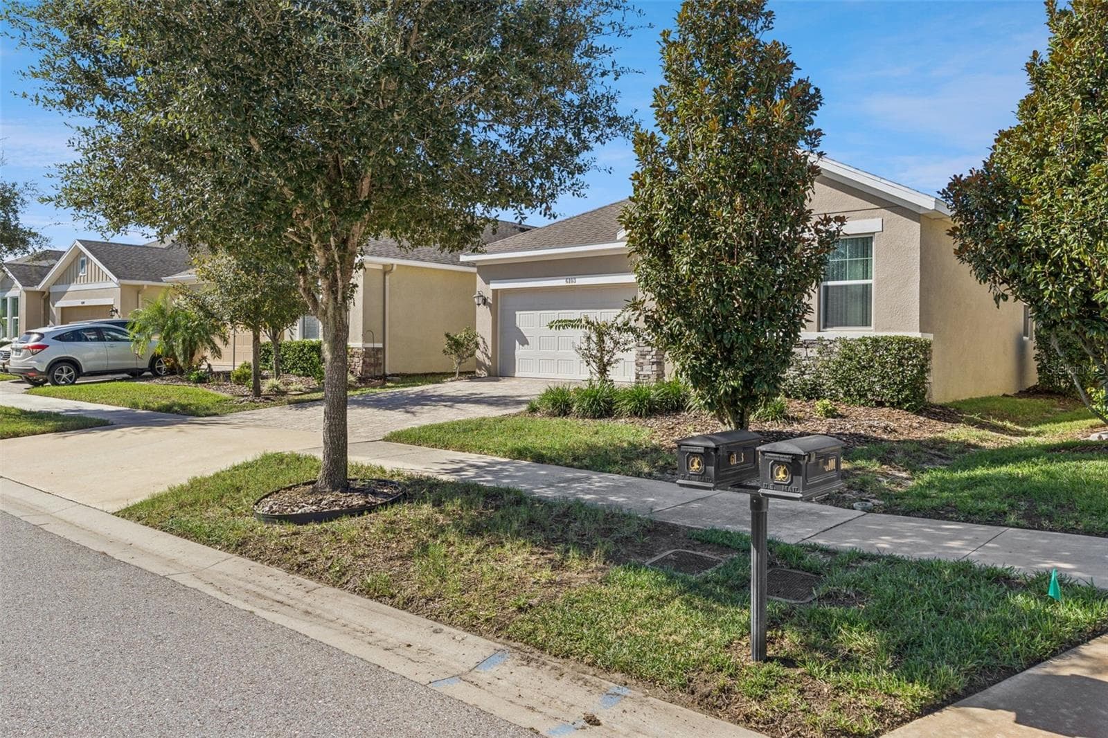 Built by David Weekley homes in 2019 - 6103 PLOVER MEADOW ST, LITHIA