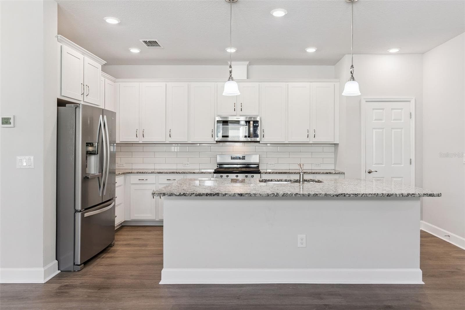 Kitchen - 6103 PLOVER MEADOW ST, LITHIA