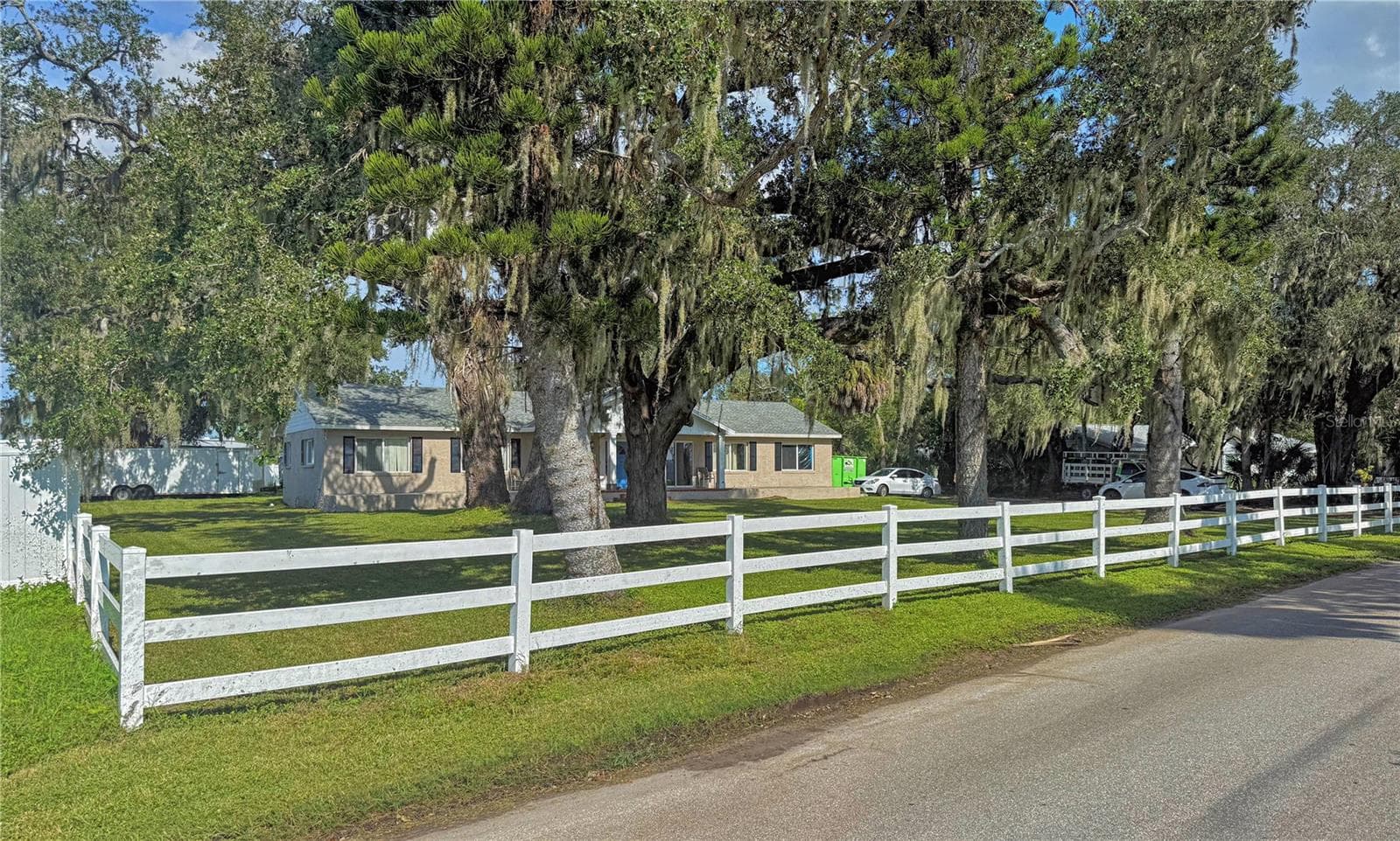 Mixed Use at 320 BAYSHORE DR, PALMETTO, photo 13 of 16