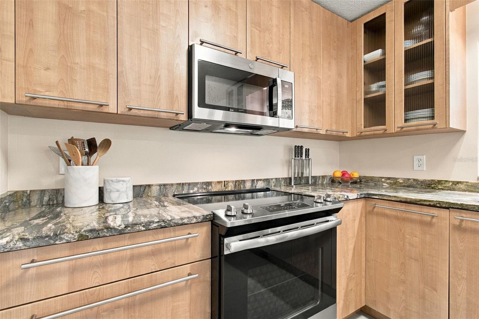 Kitchen - 9450 ROBERTS RD, ODESSA