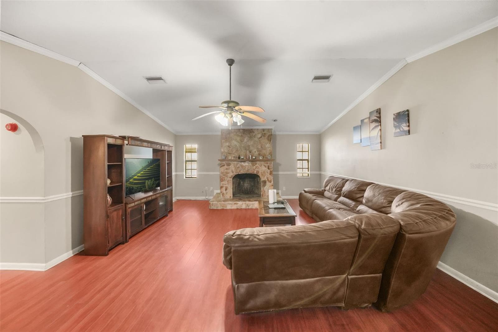 Single Family Residence at 6912 SENOJ DR, TAMPA, photo 11 of 59