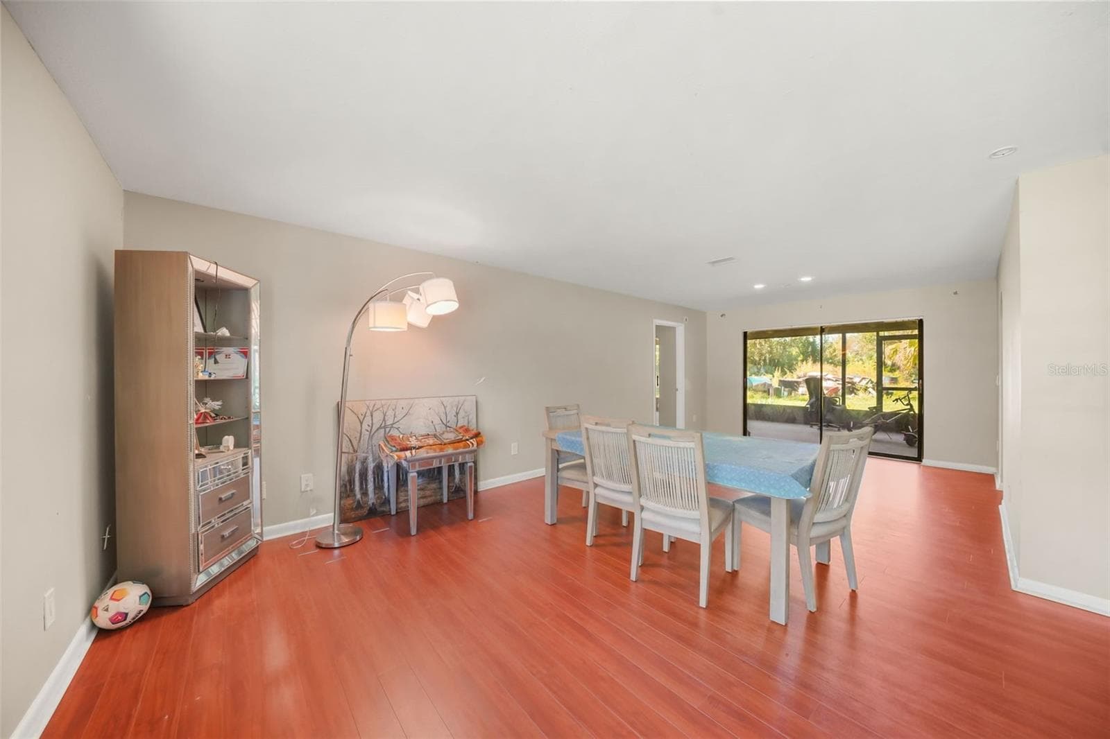 Single Family Residence at 6912 SENOJ DR, TAMPA, photo 16 of 59