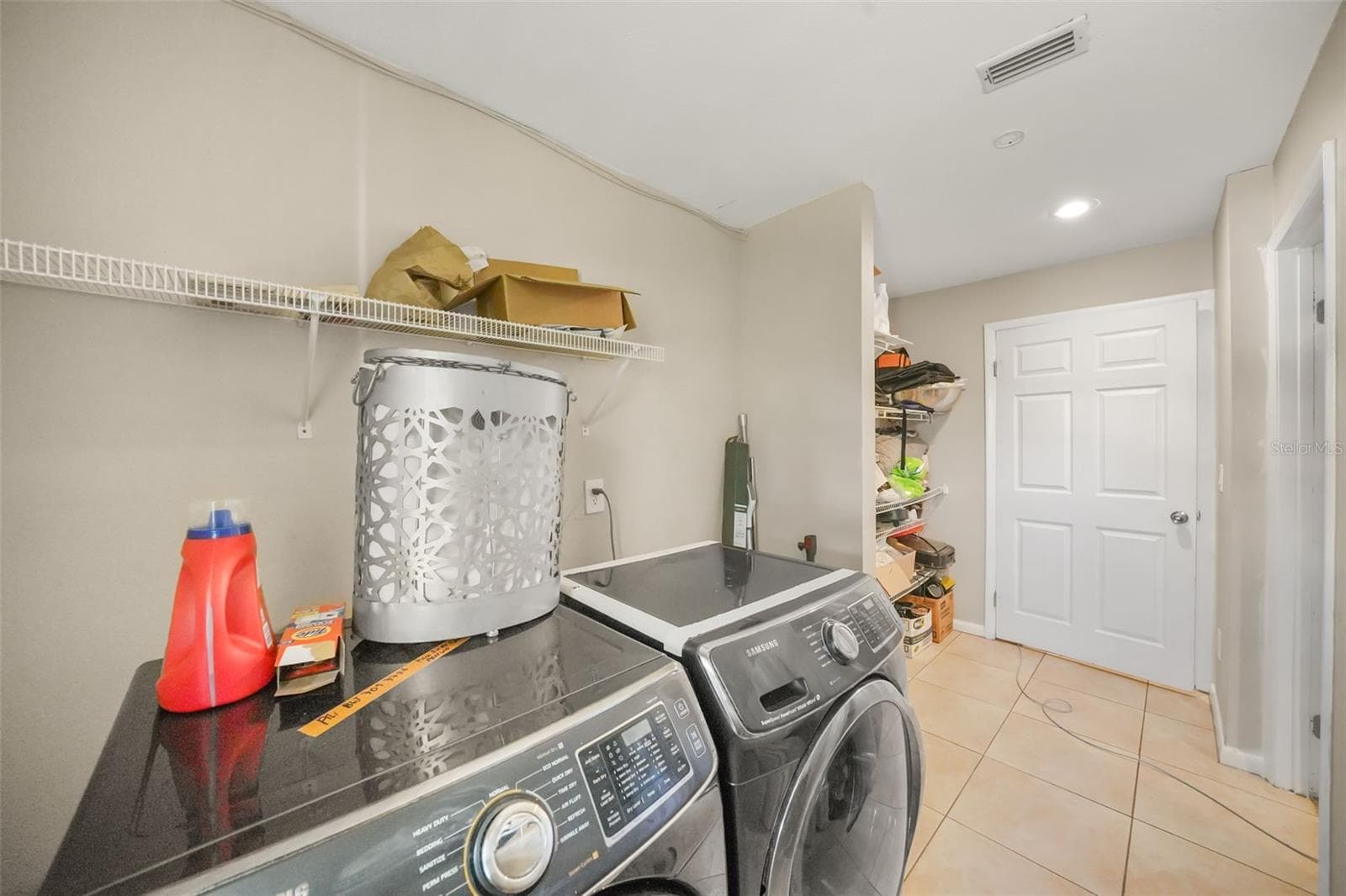 Single Family Residence at 6912 SENOJ DR, TAMPA, photo 34 of 59
