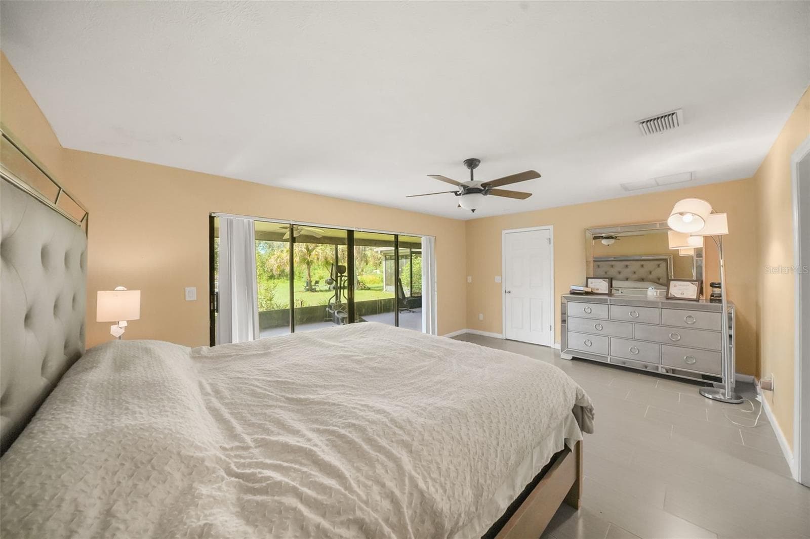 Single Family Residence at 6912 SENOJ DR, TAMPA, photo 40 of 59