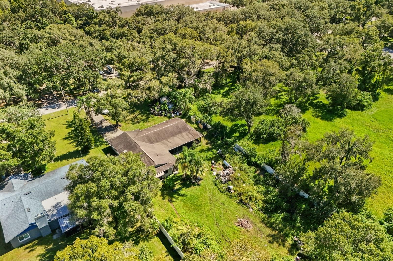 Single Family Residence at 6912 SENOJ DR, TAMPA, photo 56 of 59