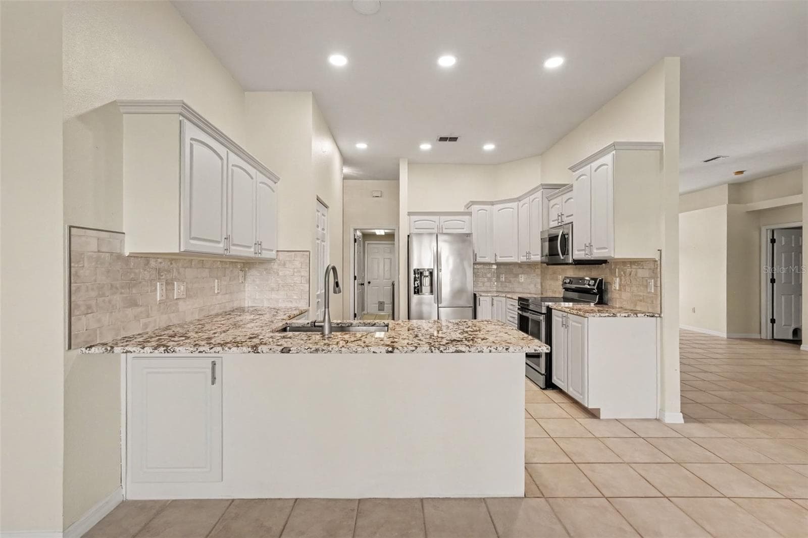 Single Family Residence at 12339 ROSELAND DR, NEW PORT RICHEY, photo 16 of 39