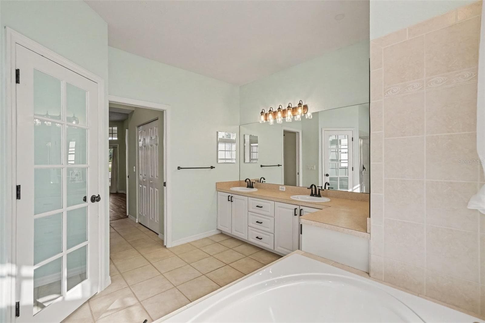 Single Family Residence at 12339 ROSELAND DR, NEW PORT RICHEY, photo 27 of 39