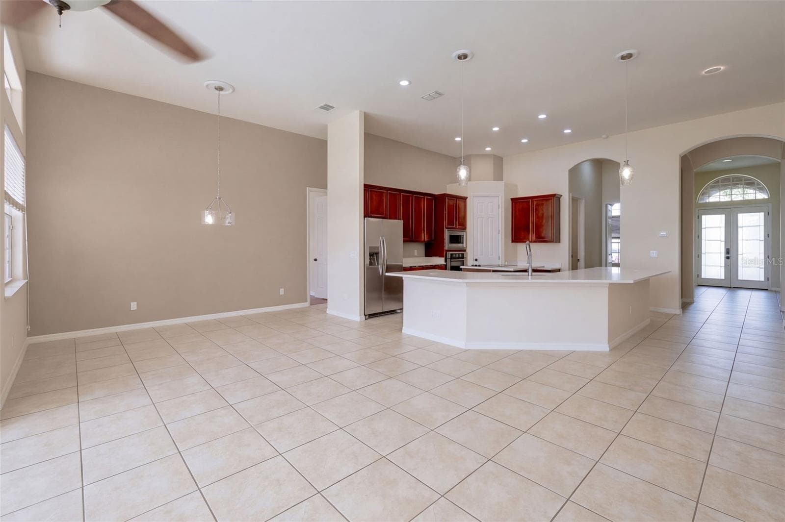 Single Family Residence at 2102 PUTTER PL, KISSIMMEE, photo 13 of 44