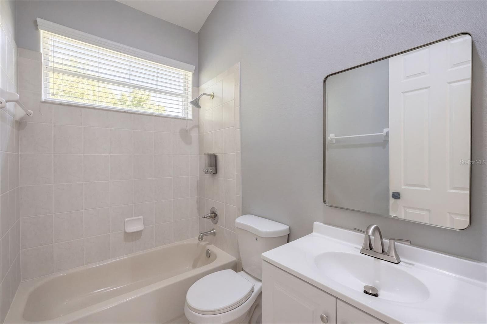 Single Family Residence at 2102 PUTTER PL, KISSIMMEE, photo 30 of 44