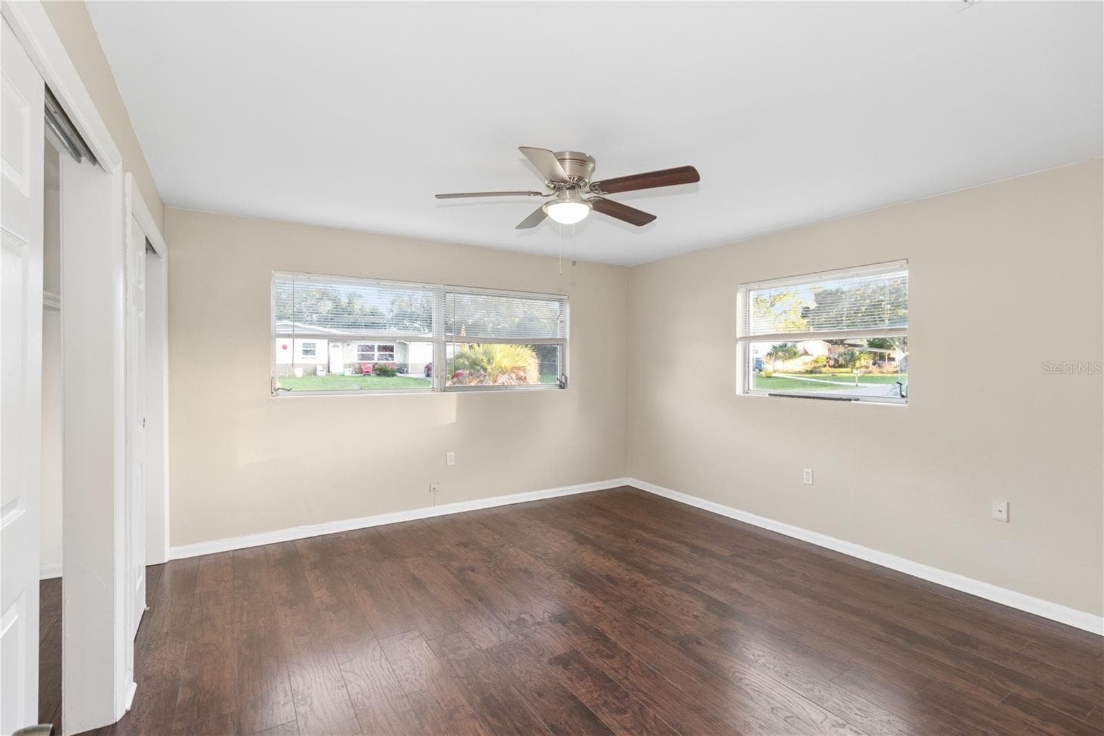 Single Family Residence at 14 S LEE ST, BEVERLY HILLS, photo 12 of 24