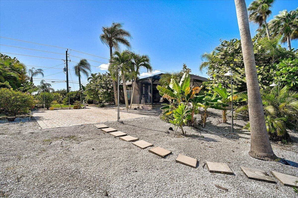Single Family Residence at 8877 CALUMET BLVD, PORT CHARLOTTE, photo 37 of 58
