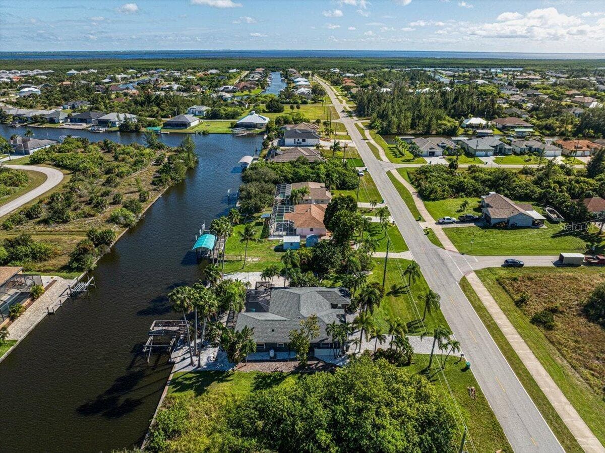 Single Family Residence at 8877 CALUMET BLVD, PORT CHARLOTTE, photo 48 of 58