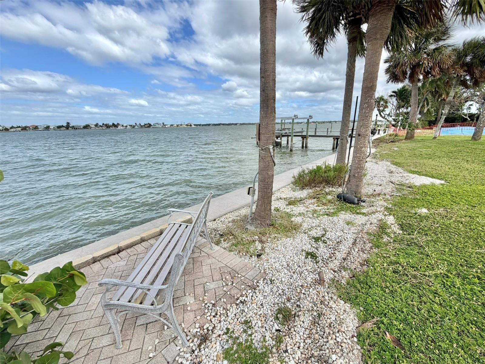 Official Sunset Viewing Spot - 1 PARADISE LN, TREASURE ISLAND
