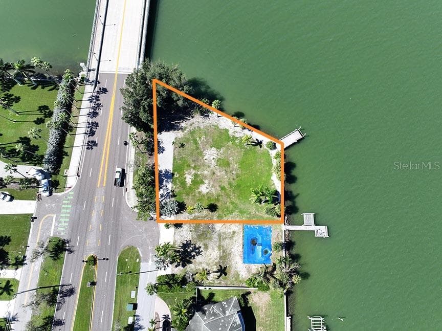 Estate Sized Lot - 1 PARADISE LN, TREASURE ISLAND