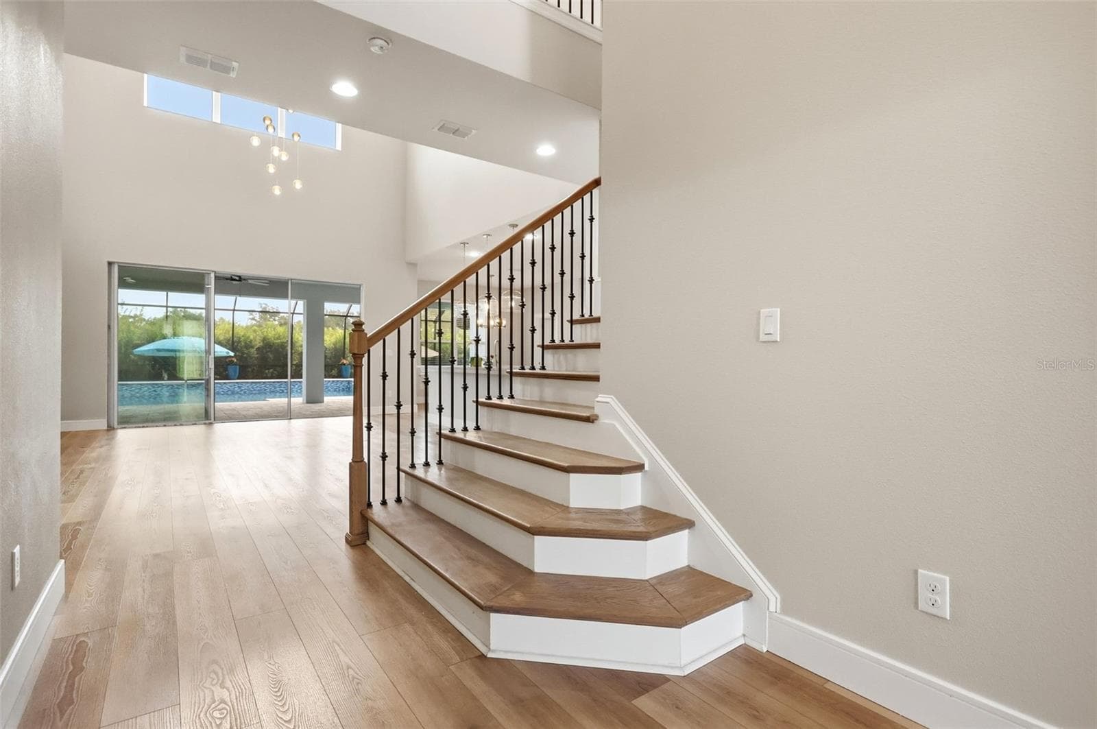 View from the entrance of the home - 1552 MYRTLE OAKS TRL, OVIEDO