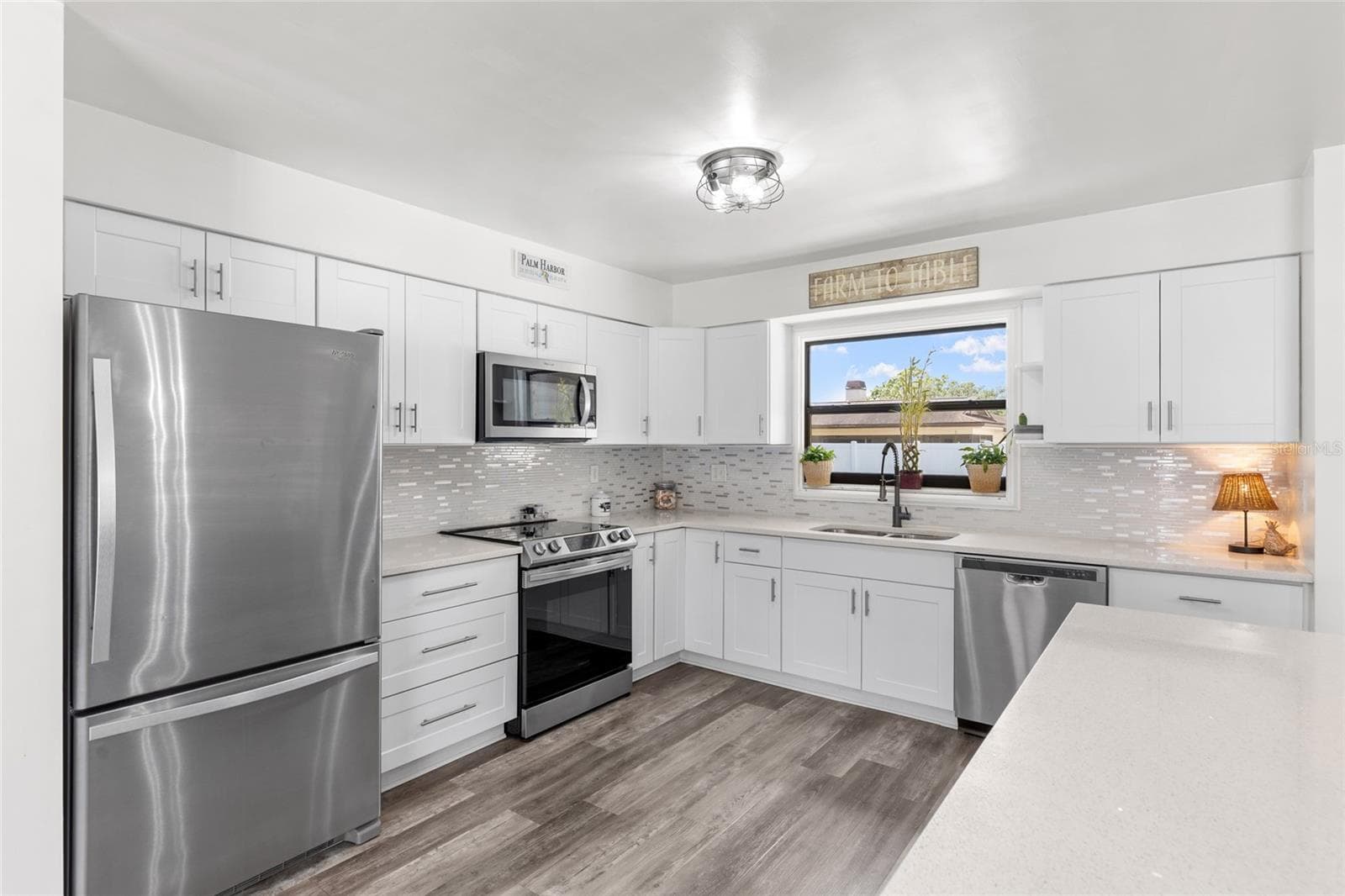 Single Family Residence at 1830 WILLOW OAK DR W, PALM HARBOR, photo 3 of 59