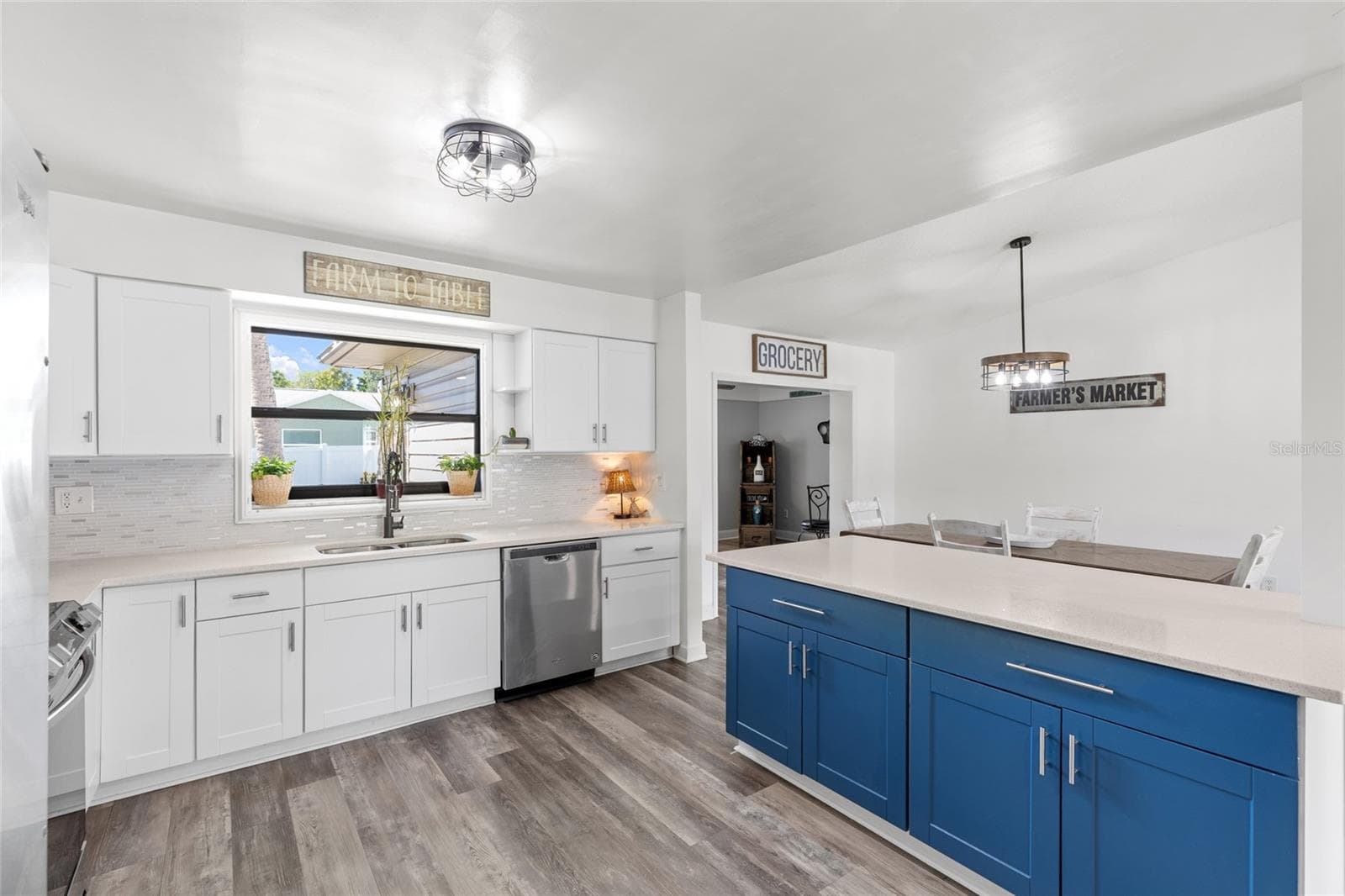 Single Family Residence at 1830 WILLOW OAK DR W, PALM HARBOR, photo 18 of 59