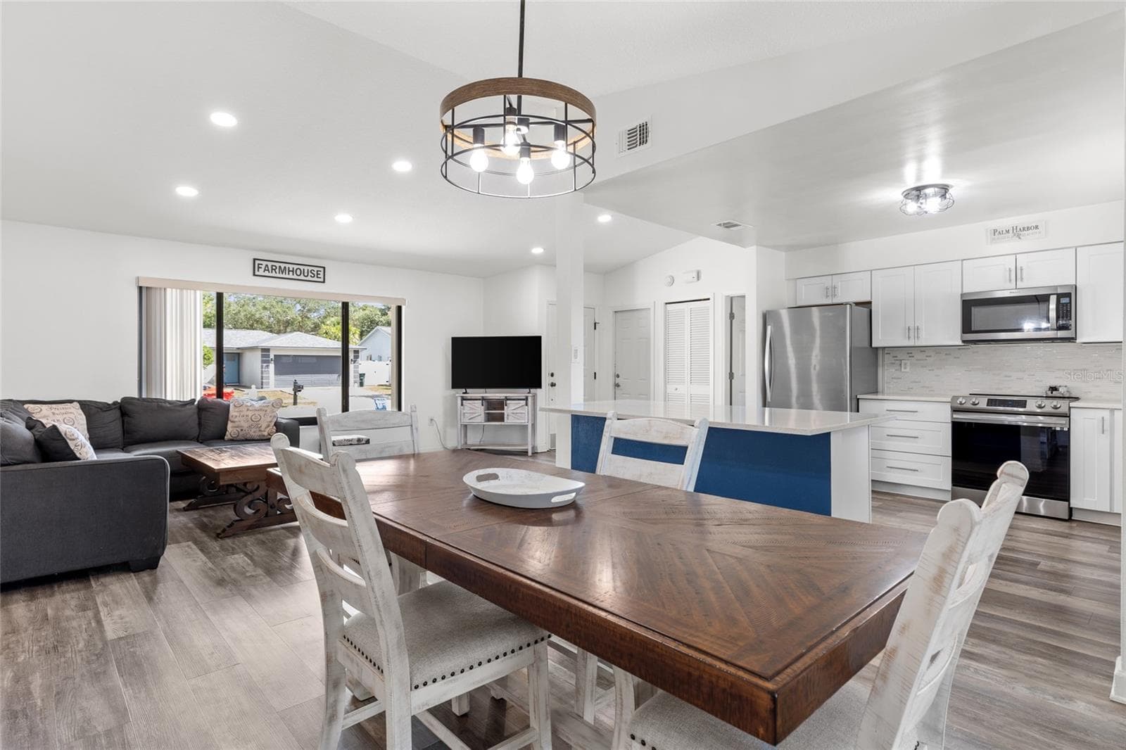 Single Family Residence at 1830 WILLOW OAK DR W, PALM HARBOR, photo 25 of 59