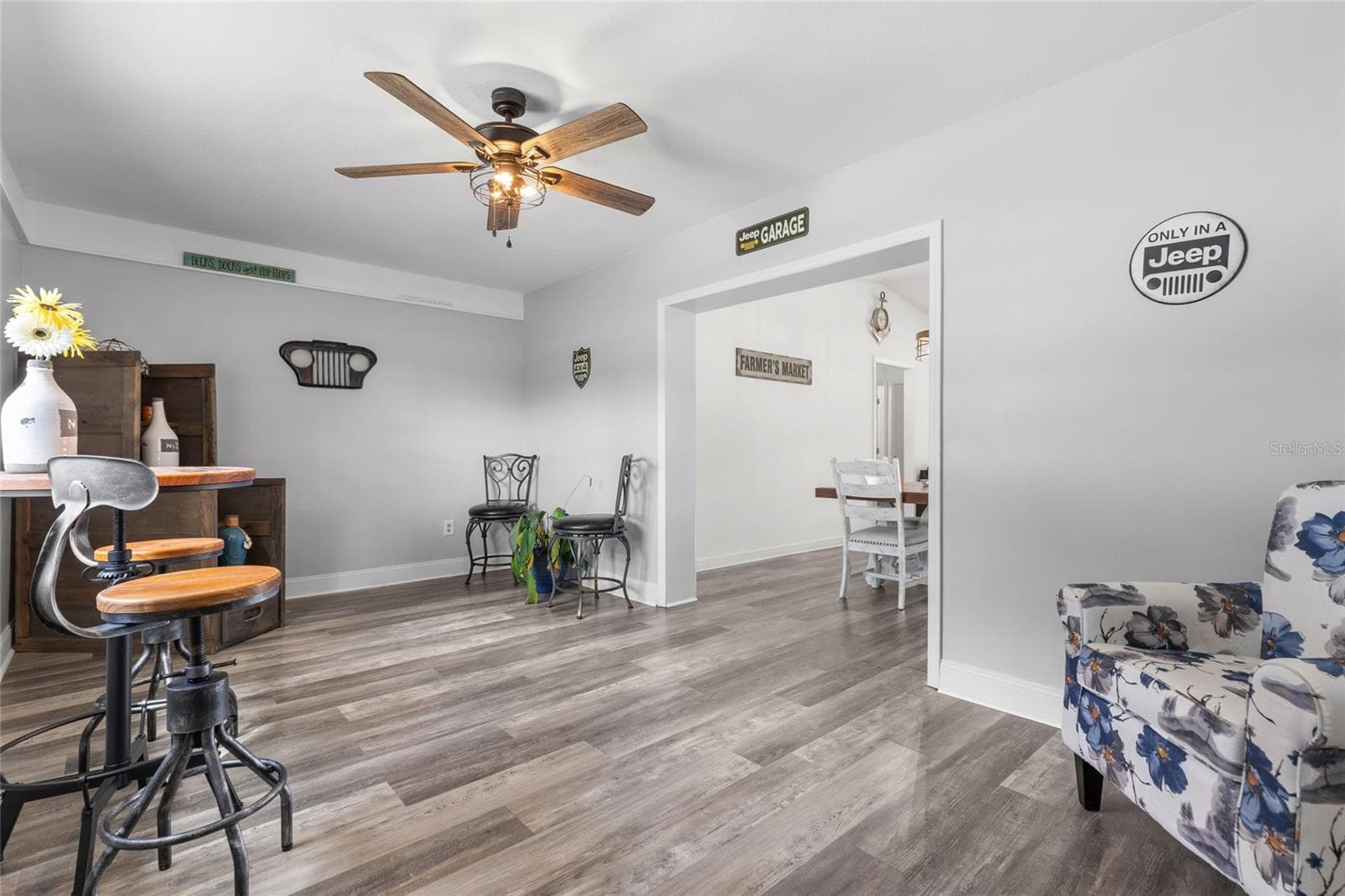 Single Family Residence at 1830 WILLOW OAK DR W, PALM HARBOR, photo 27 of 59