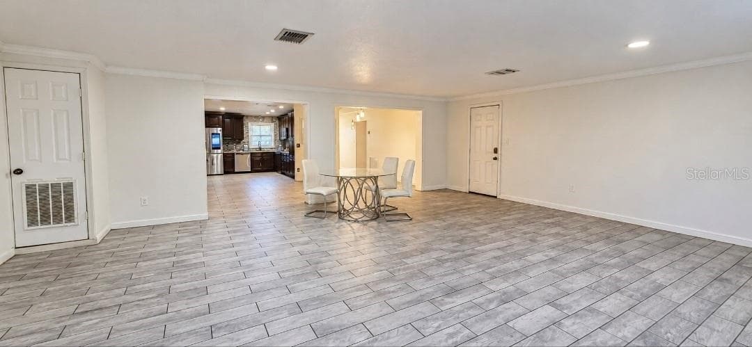 Single Family Residence at 8007 MEADOWGLEN DR, ORLANDO, photo 10 of 36