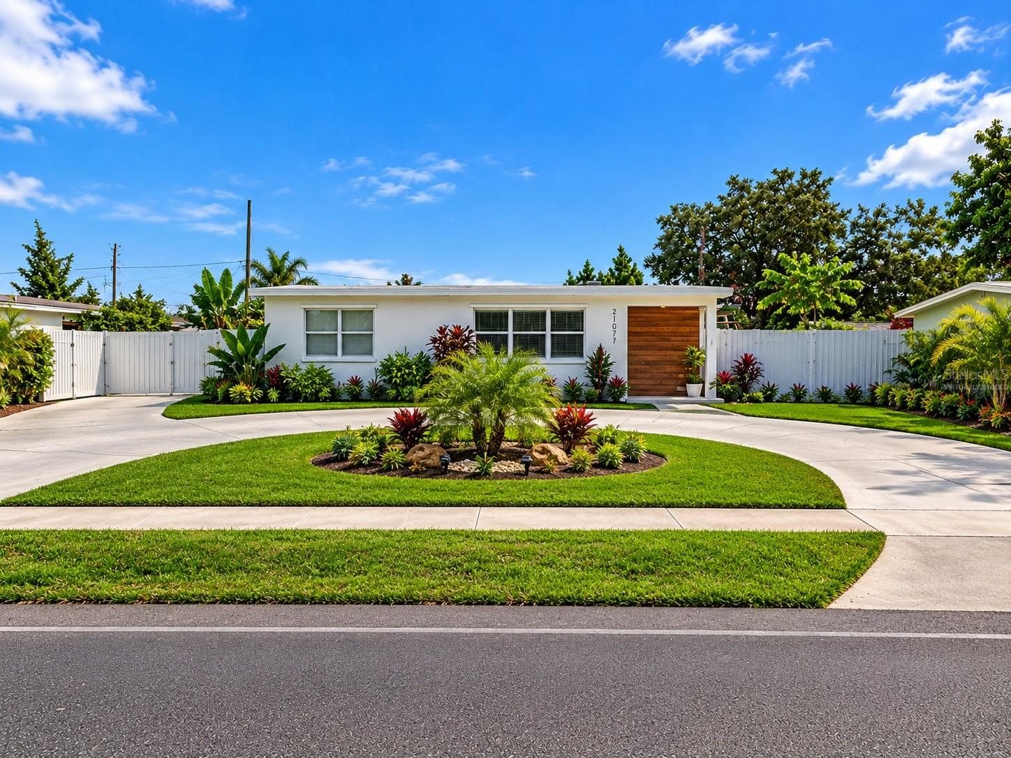 Virtually Staged/Design - 21077 MIDWAY BLVD, PORT CHARLOTTE