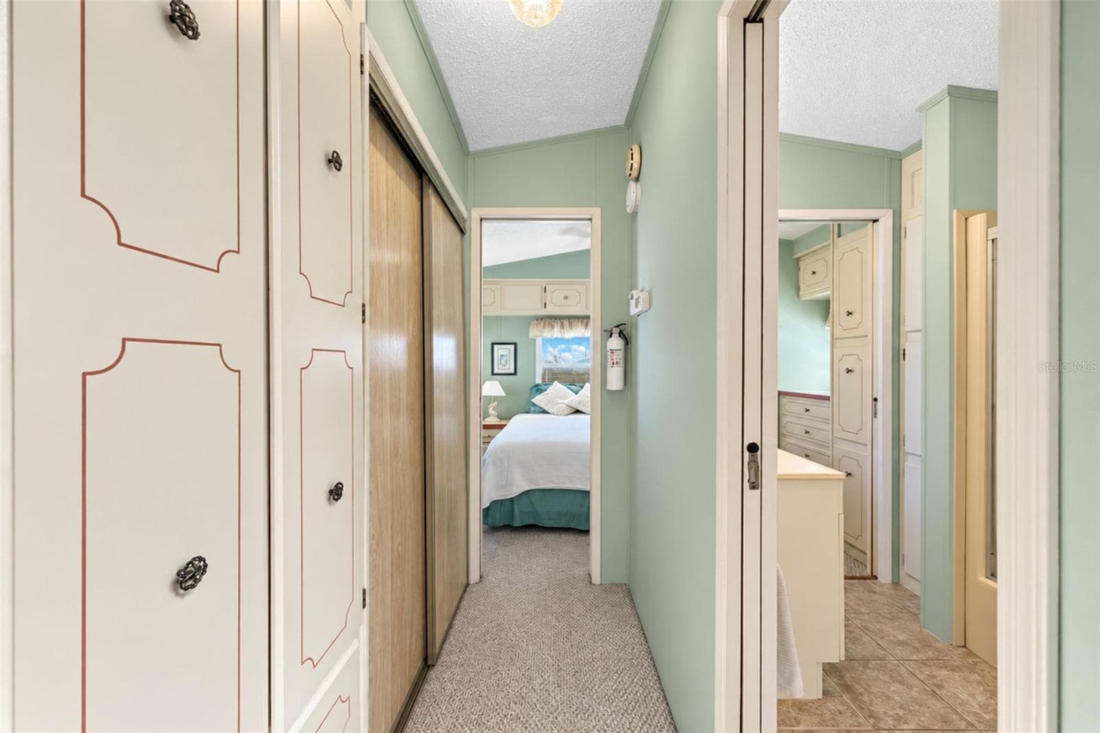 Manufactured Home at 39 CROWN POINT DR, NOKOMIS, photo 32 of 79