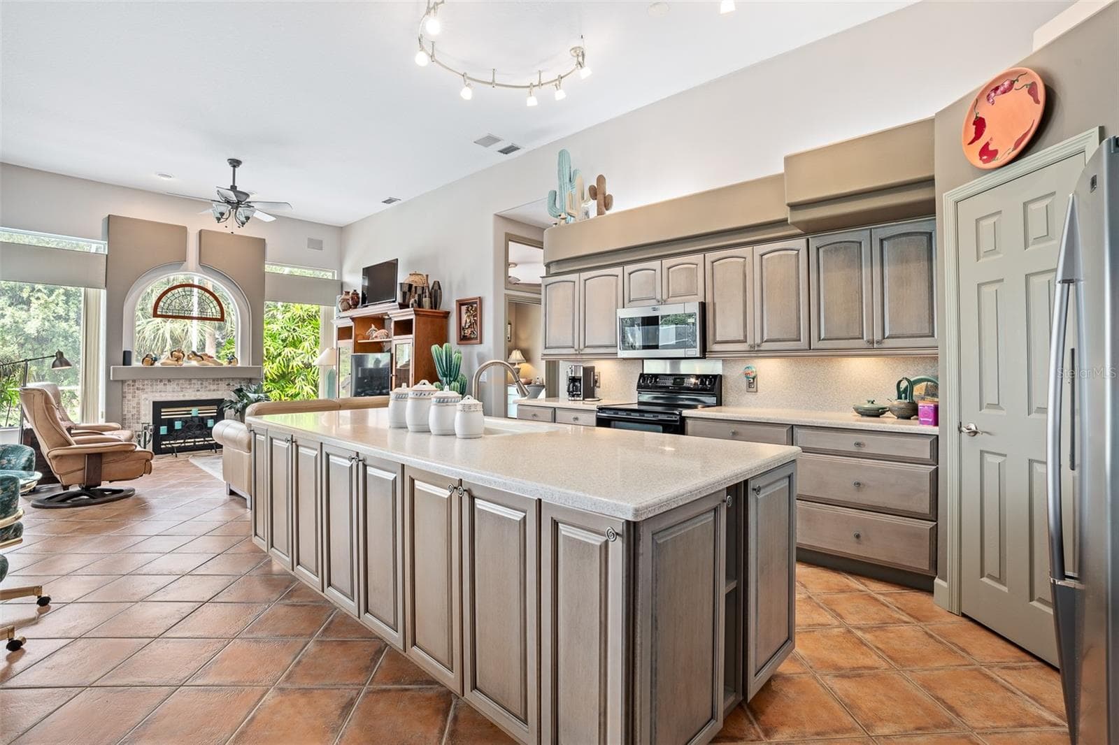 Kitchen - 993 MORI CT, PORT ORANGE