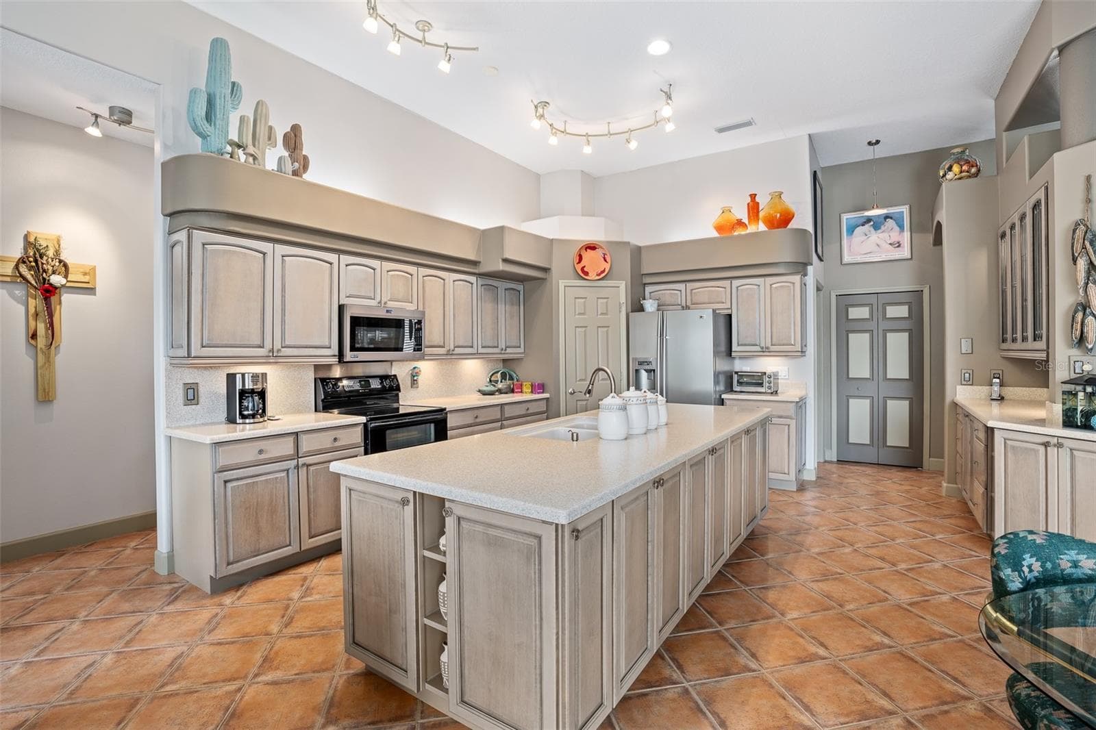 Kitchen - 993 MORI CT, PORT ORANGE