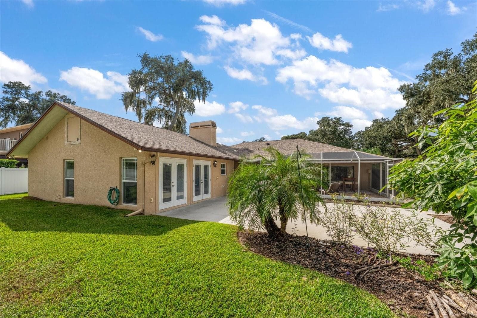 It's a clean slate with the attached pool house or cabana lounge already built! - 1105 DEER RUN PL, VALRICO