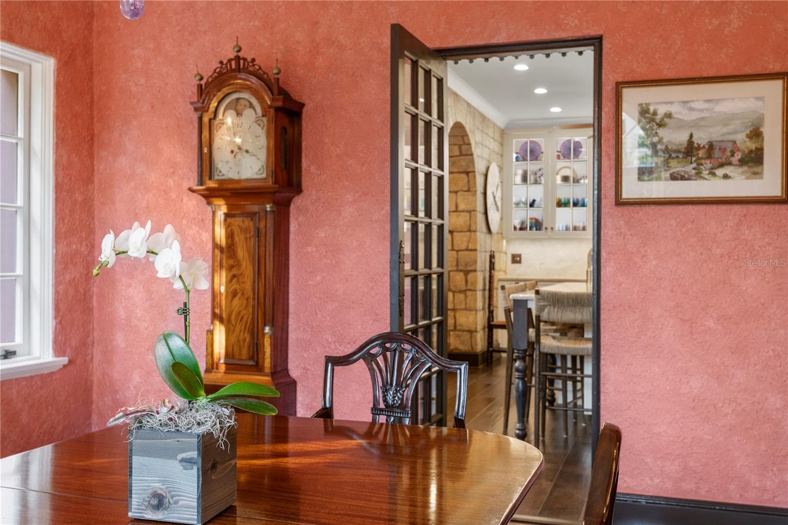 Butler's door leading to and from the kitchen. - 7211 3RD AVE S, ST PETERSBURG