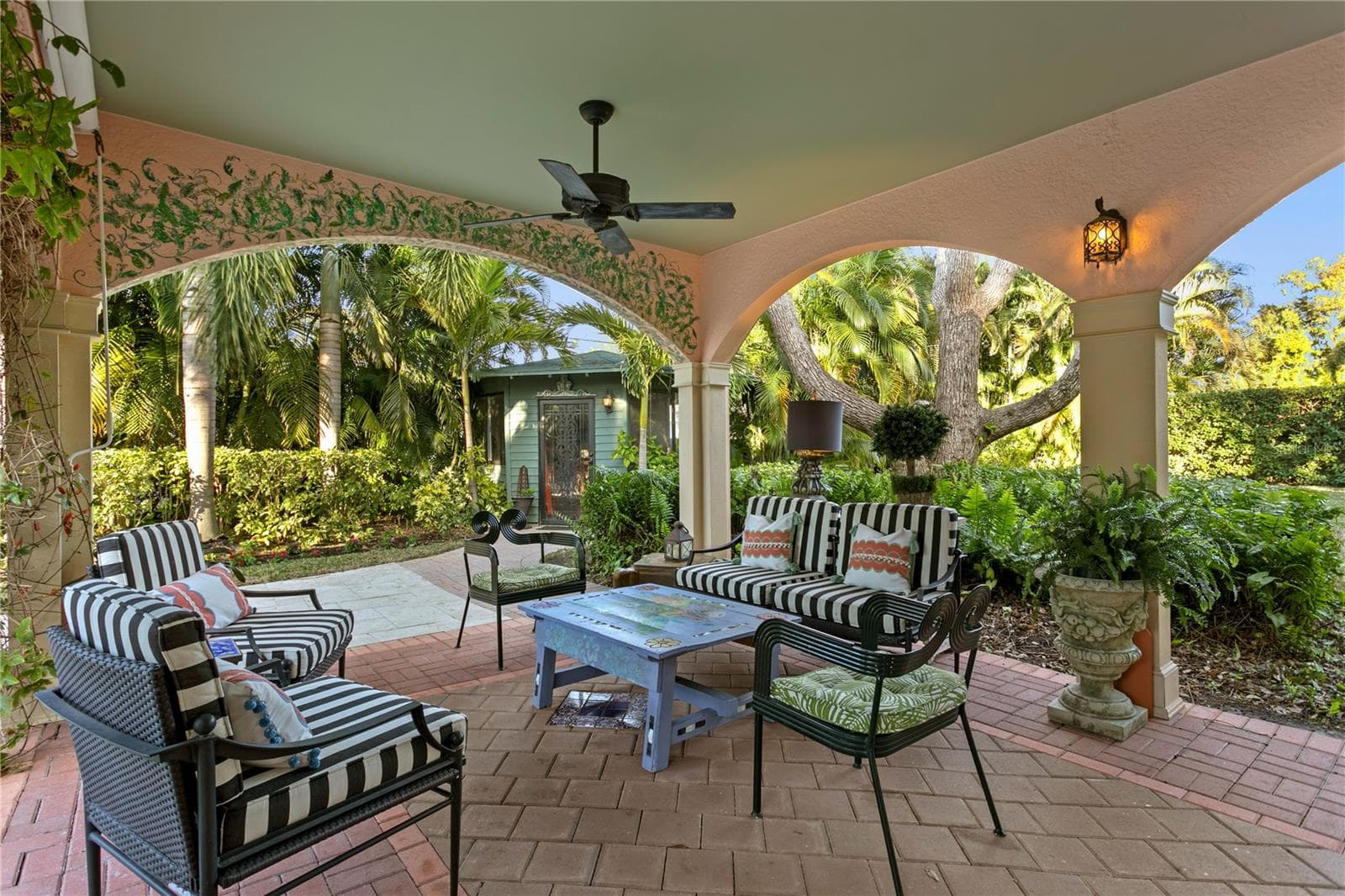 Single Family Residence at 7211 3RD AVE S, ST PETERSBURG, photo 46 of 76