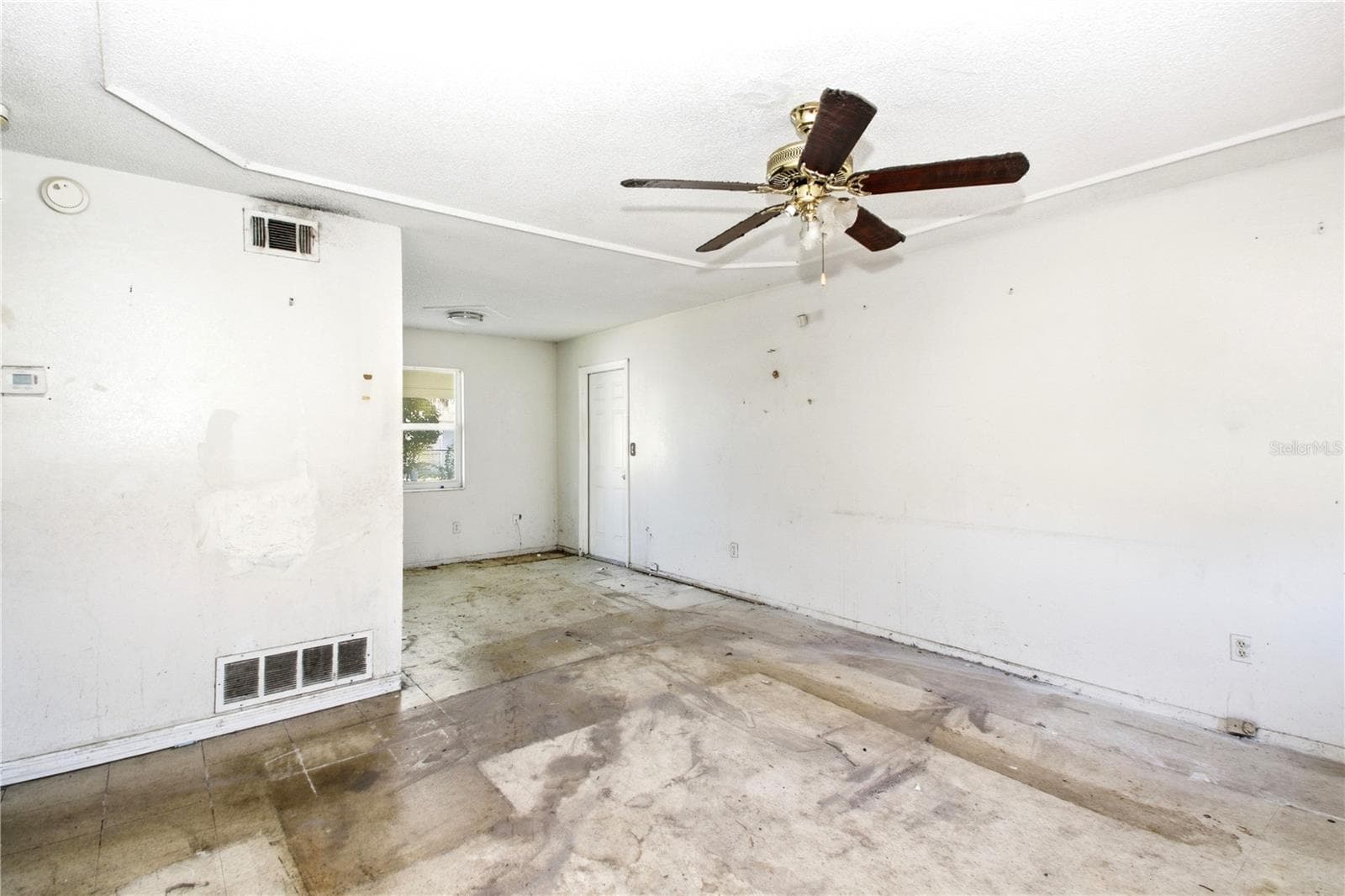 Single Family Residence at 4727 OKEEFE CT, ORLANDO, photo 11 of 30