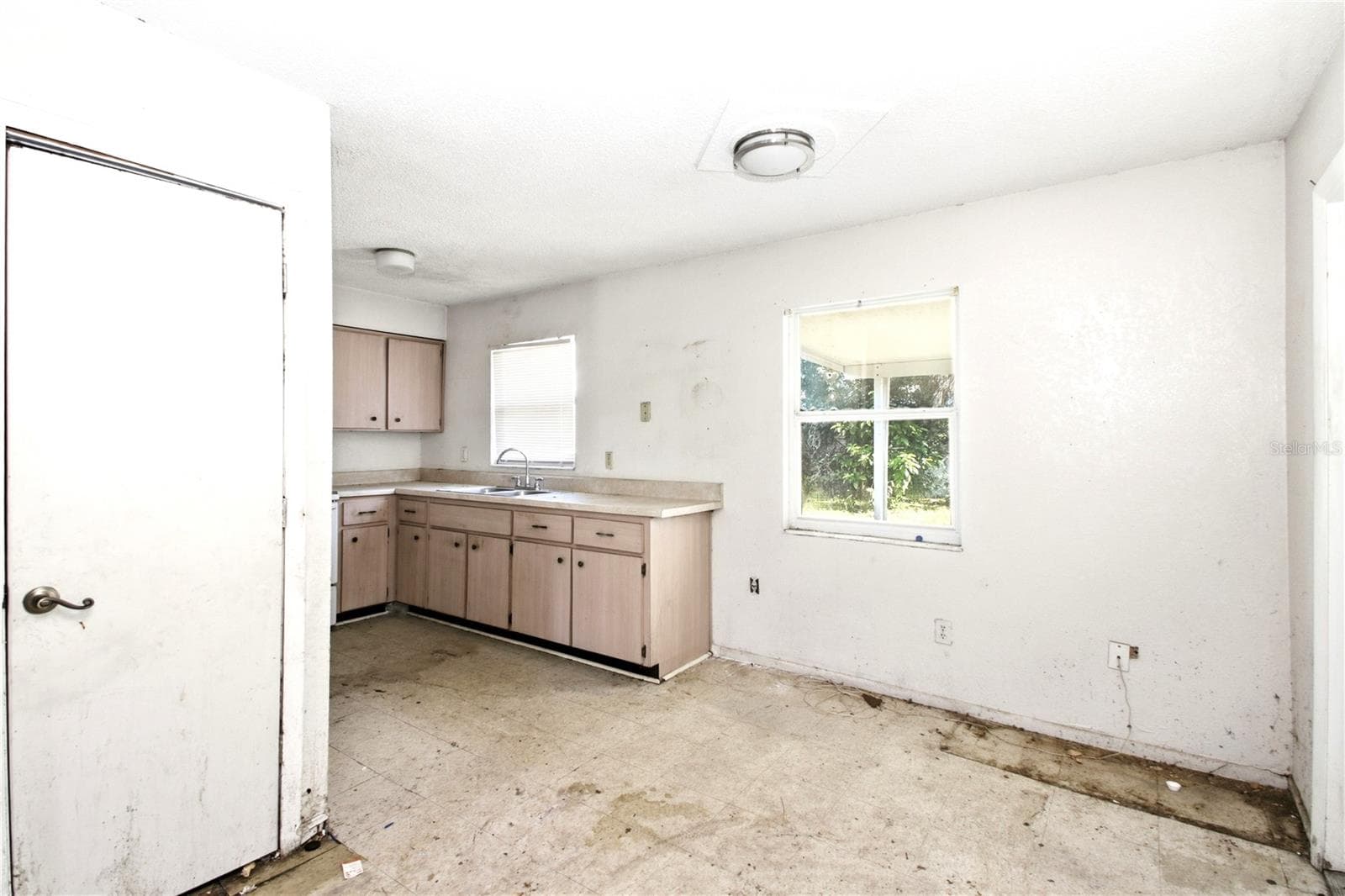 Single Family Residence at 4727 OKEEFE CT, ORLANDO, photo 12 of 30