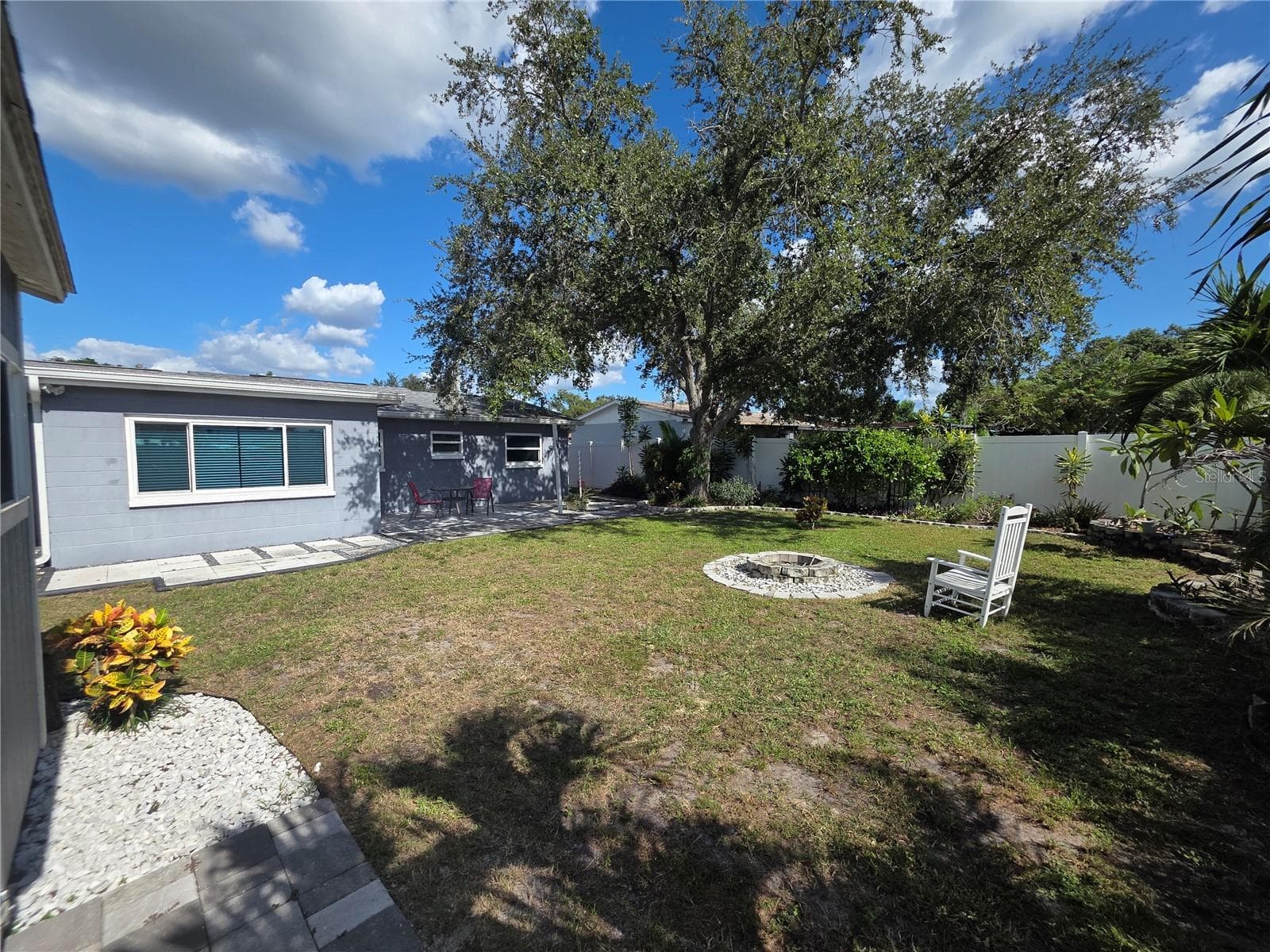 Single Family Residence at 8630 FOX HOLLOW DR, PORT RICHEY, photo 27 of 32