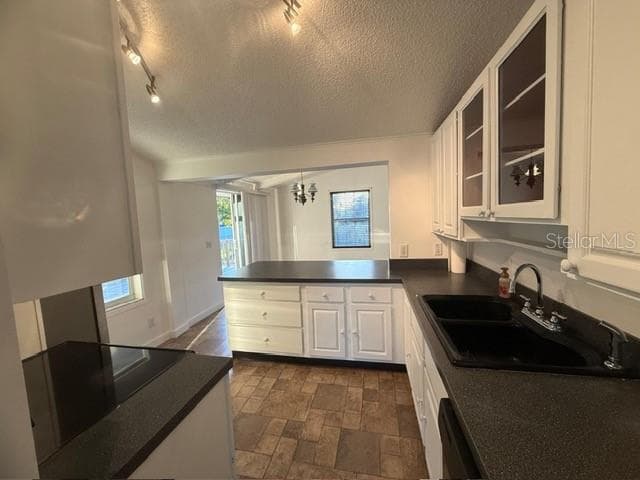 Single Family Residence at 2952 SUN POINTE CT, KISSIMMEE, photo 5 of 15
