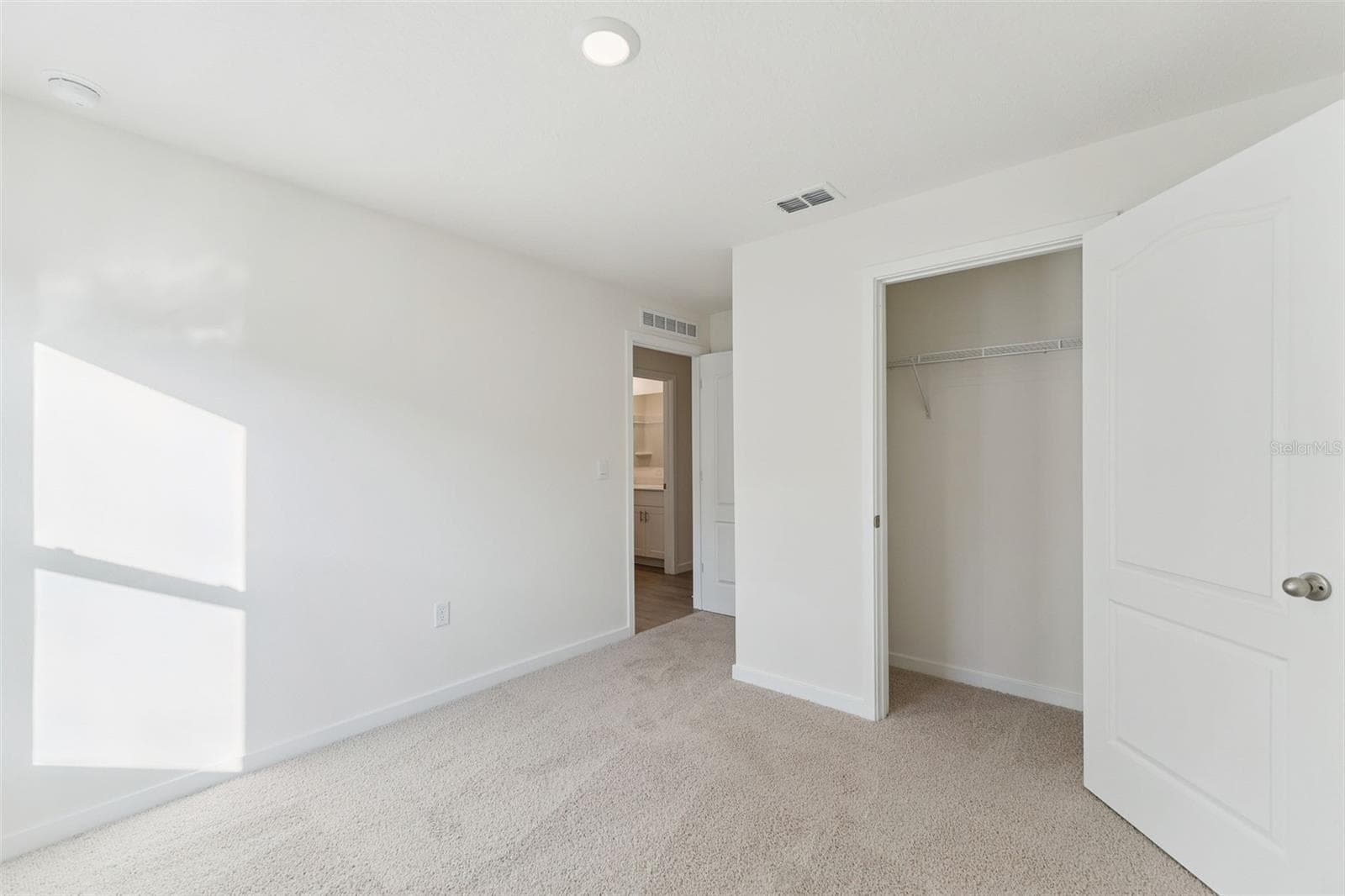 Single Family Residence at 20 AMBERWOOD LN, ORMOND BEACH, photo 22 of 28